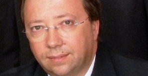 Médico Raúl Cunha na corrida à Câmara pelo PS